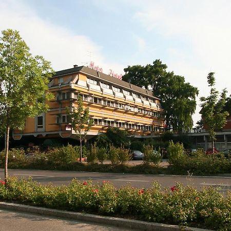 Ai Ronchi Motor Hotel Brescia Bagian luar foto