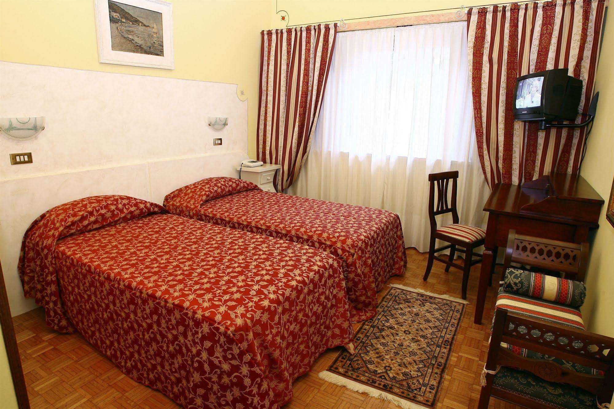 Ai Ronchi Motor Hotel Brescia Ruang foto